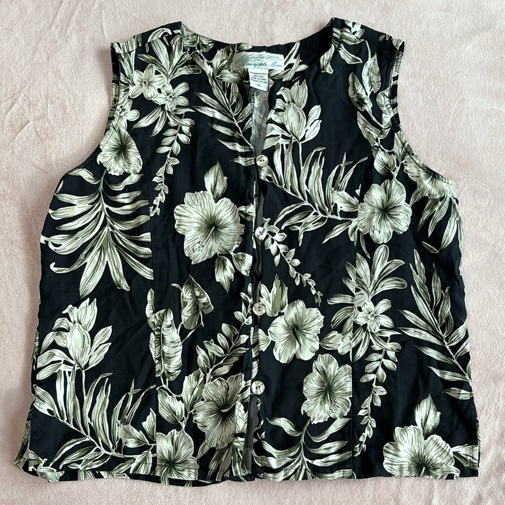 Pineapple Moon Vintage Silk Sleeveless Button Up Blouse Hawaiian Print Size XL